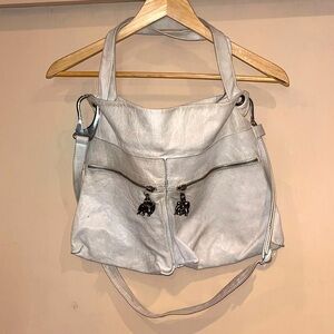 Laura Di Maggio cream leather hobo bag , cross or tote. Made in Italy/ preowned